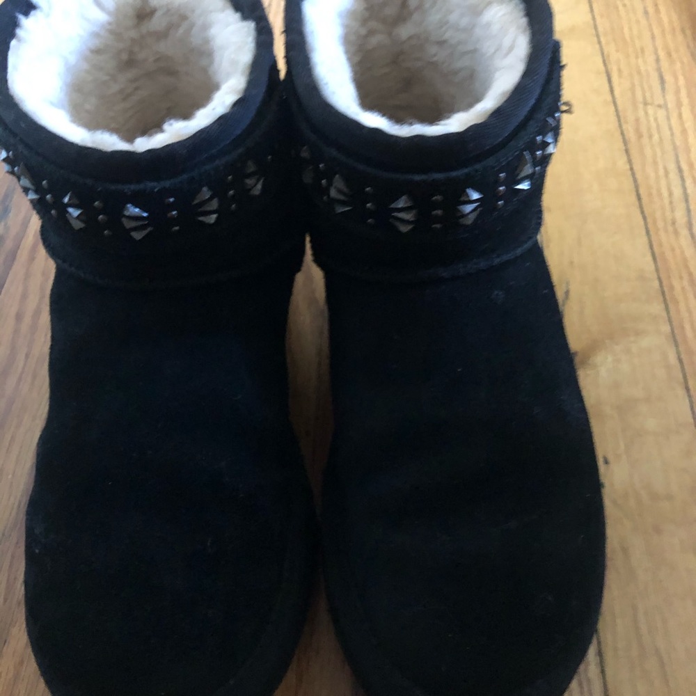 Woman’s UGG booties